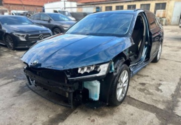 Skoda Octavia IV 2021 Skoda Octavia Cena Brutto 2.0 Benzyna 267KM, zdjęcie 2