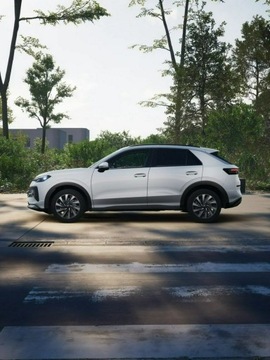 Volkswagen T-Roc I SUV Facelifting 1.5 TSI ACT 150KM 2026 Volkswagen T-Roc Wersja Life 1.5 eTSI 150 KM DSG, zdjęcie 16