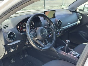 Audi A3 8V Limousine Facelifting 1.5 TFSI 150KM 2017 Audi A3 Limousine Virtual, Navi, Grzane fotele,Alu, zdjęcie 11