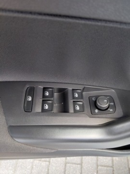 Volkswagen Taigo 2024 Volkswagen Taigo Navi Kamera Hands Free Alu Benzyna 116KM, zdjęcie 9