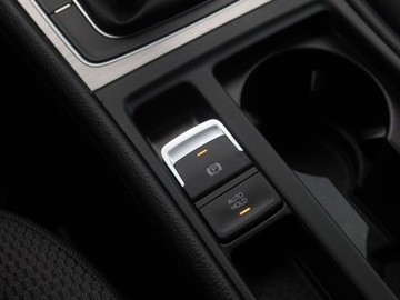 Volkswagen Golf VII Variant 1.6 TDI BlueMotion  110KM 2016 VW Golf 1.6 TDI, Salon Polska, Serwis ASO, Xenon, zdjęcie 16