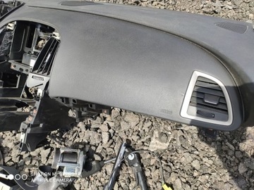 DESKA ROZDĚLOVAČE AIRBAG OPEL ASTRA J IV KONZOLA 4
