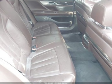 BMW Seria 7 G11-G12 2021 BMW Seria 7 2021 BMW 7 Series 740i xDrive Sedan 3.0 Benzyna 335KM, zdjęcie 12