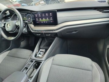 Skoda Octavia IV Kombi 2.0 TDI 150KM 2023 Skoda Octavia serwis ASO 2.0TDI 150KM bezwypadkow pakiety SmartLink led na, zdjęcie 15