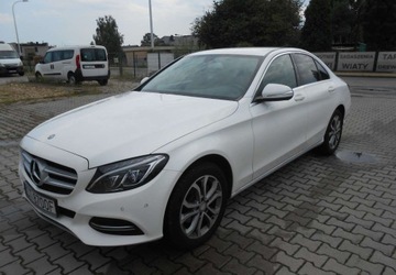Mercedes Klasa C W205 Limuzyna 180 156KM 2014 Mercedes-Benz Klasa C Mercedes-Benz Klasa C W205 1.6 benzyna 157 KM I WLAS