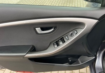 Hyundai i30 II Wagon Facelifting 1.6 CRDi 110KM 2016 Hyundai i30 1.6D 110KM Autom.Navi Kamera Led Xenon Grzane Siedz.Oplacony G, zdjęcie 20