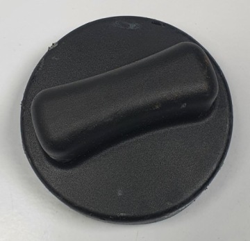 KOREK WLEWU PALIWA MERCEDES W115 W114 W123 W116