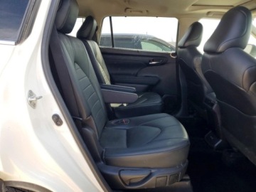 Toyota Highlander III 2021 Toyota Highlander Xle 2021 3.5 Benzyna 295KM, zdjęcie 10