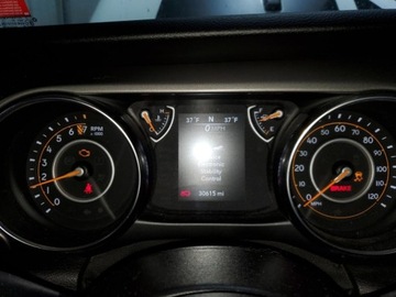 Jeep 2021 Jeep Wrangler 2021r., Unlimited Sport, od ubezpieczalni 3.6 Benzyna 285KM, zdjęcie 10