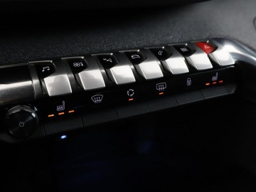 Peugeot 5008 II Crossover 1.2 PureTech 130KM 2020 Peugeot 5008 GT automat skóra 7-osob. virtual, zdjęcie 29