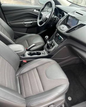 Ford Kuga II SUV 1.5 EcoBoost 150KM 2016 Ford Kuga Niemcy Grzane Fotele,Hak,Grzane Fotele 1.5 Benzyna 150KM, zdjęcie 6