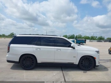 Cadillac Escalade III 2021 Cadillac Escalade Sport 2021 6.2l 6.2 Benzyna 420KM, zdjęcie 6