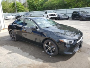 Mercedes Klasa A W177/V177 2021 Mercedes-Benz Klasa A 220 4Matic 2021 2.0l 2.0 Benzyna 188KM, zdjęcie 4