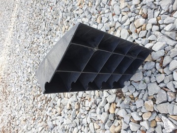 Бордюрный пандус, большой бордюрный пандус, 10,5 см.