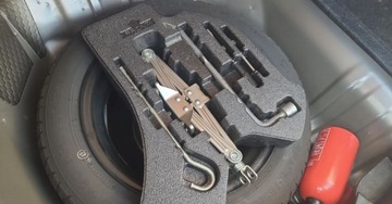 Honda Civic IX Hatchback 5d 1.8 i-VTEC 142KM 2015 Honda Civic Niski przebieg - Polski salon 1.8 Benzyna 142KM, zdjęcie 25