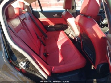 Alfa Romeo Giulia II 2018 Alfa Romeo Giulia Ti Lusso 2018 2.0l 2.0 Benzyna 280KM, zdjęcie 12