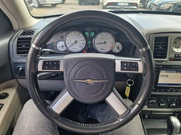 Chrysler 300C I Touring 6.1 V8 431KM 2006 Chrysler 300C SRT-8 6.1 HEMI V8 432 KM, Automat,, zdjęcie 8