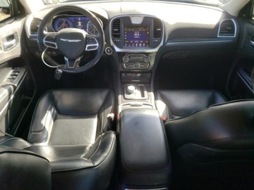 Chrysler 300C II 2021 Chrysler 300 Touring 2021 3.6l 3.6 Benzyna 292KM, zdjęcie 8