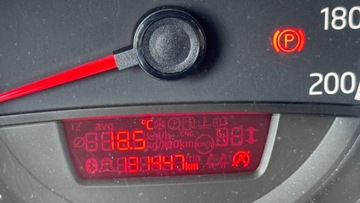 Volkswagen up! Hatchback 5d 1.0 MPI 75KM 2015 Volkswagen up Raty 1.0 benz 75KM Navi Super stan Maly przebieg Gwarancja, zdjęcie 37