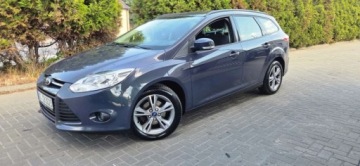 Ford Focus III Kombi Facelifting 1.0 EcoBoost 125KM 2014 Ford Focus 1,0 Benzyna 125KM Aso Super Stan Import Raty Oplaty Benzyna, zdjęcie 2