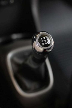 Toyota Aygo II Hatchback 3d Facelifting 1.0 VVT-i 72KM 2019 Toyota Aygo 1.0 VVT-i X-play czujniki parkowania Benzyna 72KM, zdjęcie 17