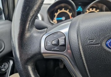 Ford Fiesta VII Hatchback 3d Facelifting 1.0 EcoBoost 125KM 2014 Ford Fiesta 1.0 EcoBoost 125KM Salon PL ASO Faktura Vat Marza 125KM, zdjęcie 22