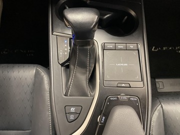 Lexus UX Crossover 250h 184KM 2022 Lexus UX 250h GPF F Impression 2WD Lexus UX 250h I, zdjęcie 18