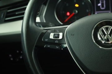 Volkswagen Passat B8 Variant 2.0 TDI 150KM 2014 VW Passat 2.0 TDI, Automat, Navi, Klima, zdjęcie 17