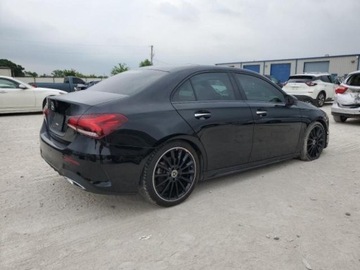 Mercedes Klasa A W177/V177 2022 Mercedes-Benz Klasa A 220, 2022r., 2.0L 2.0 Benzyna 188KM, zdjęcie 2