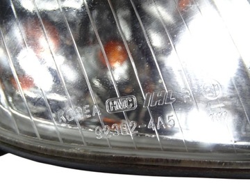 BLIKAČ SMĚROVKA PRAVÝ PŘEDNÍ HYUNDAI H1 I 1997-2003 - 92302-4A5