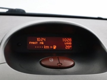 Peugeot 206 Hatchback 1.6 16V HDi 109KM 2006 Peugeot 206 1.6 HDi, Klima, zdjęcie 11