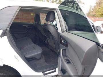 Audi Q8 2023 Audi Q8 Premium 55 Tfsi Quattro Tiptronic 2023 3.0l 3.0 Benzyna 335KM, zdjęcie 12