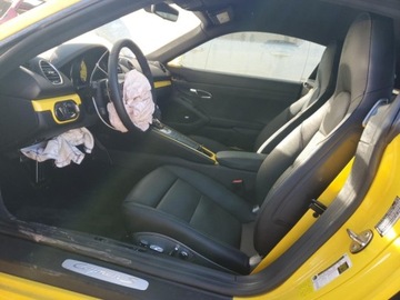 Porsche Cayman 718 Coupe 2.5 350KM 2023 Porsche Cayman 2023 PORSCHE CAYMAN S 2.5 Benzyna 350KM, zdjęcie 7