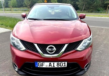Nissan Qashqai II Crossover 1.2 DIG-T 115KM 2017 Nissan Qashqai 1.2 cm benzyna Stan bdb 1.2 Benzyna 116KM, zdjęcie 1