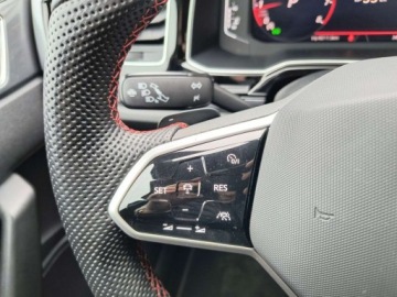 Volkswagen Polo VI GTI Facelifting 2.0 TSI 207KM 2023 Volkswagen Polo GTI serwis ASO 2.0TSI 206KM bezwyp. pakiety MatrixLED Virt, zdjęcie 22