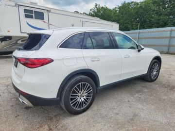 Mercedes GLC C254/X254 2024 Mercedes-Benz GLC Glc 300 4matic 2024 2.0 Benzyna 255KM, zdjęcie 3