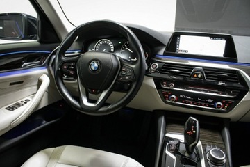 BMW Seria 5 G30-G31 Limuzyna 520d 190KM 2019 BMW 520 Salon, zdjęcie 19