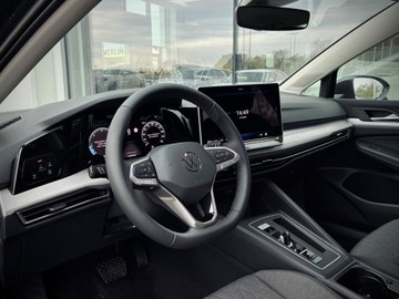 Volkswagen Golf VIII Hatchback Facelifting 2.0 TDI 150KM 2025 Volkswagen Golf Variant Life 2.0 TDI 150 KM automa, zdjęcie 4