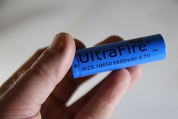 АККУМУЛЯТОРНАЯ БАТАРЕЯ МОЩНАЯ 18650 8800МАЧ 3,7