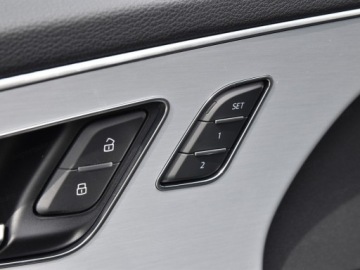 Audi Q8 SUV 3.0 50 TDI 286KM 2026 AUDI Q8 / E-Tron Q8 50 TDI quattro Suv 3.0 (286KM) 2026, zdjęcie 11