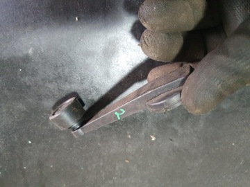 ФИАТ 126 МАЛУХ АВТОМОБИЛЬНОЕ СТЕКЛО РУЧКА ОРИГИНАЛЬНЫЙ ШАНС