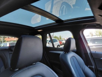 BMW X1 F48 2021 BMW X1 M Pakiet Panorama Automat Navi Kamera 2.0 Benzyna 178KM, zdjęcie 19