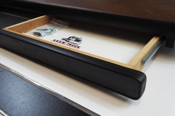 СТЕГАНАЯ ПОЛКА С ВЫШИВКОЙ RTV TIR MAN TGX СТОЛИК ОТ 21