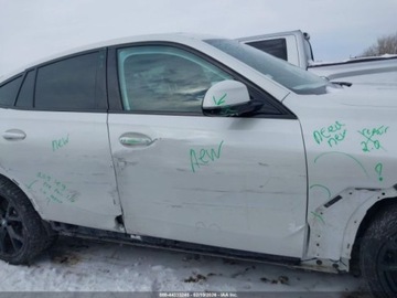 BMW X6 G06 2022 BMW X6 xDrive40i 2022 3.0 Benzyna 335KM, zdjęcie 6