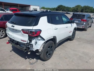 Jeep Compass II 2023 Jeep Compass 2023r, Trailhawk, 4x4, 2.0L 2.0 Benzyna 200KM, zdjęcie 6
