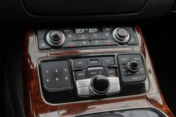 Audi A8 D4 Sedan 4.2 TDI 350KM 2011 Audi A8 4.2TDI V8 350KM ! Serwisowana ! Opłacona, zdjęcie 21