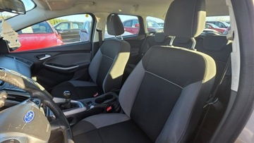 Ford Focus III Kombi 1.6 Duratec 125KM 2011 Ford Focus Klima, zdjęcie 16