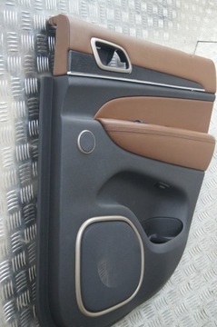 Jeep Grand Cherokee Boczek drzwi prawy tył WK2