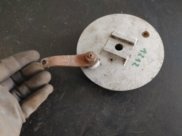 SIMSON ТОРМОЗНОЙ БАРАБАН И УДЕРЖИВАЮЩИЕ КОЛОДКИ CHANCE