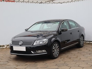 Volkswagen Passat B7 Limousine 1.4 TSI 122KM 2013 VW Passat 1.4 TSI, Salon Polska, Skóra, Navi, zdjęcie 1